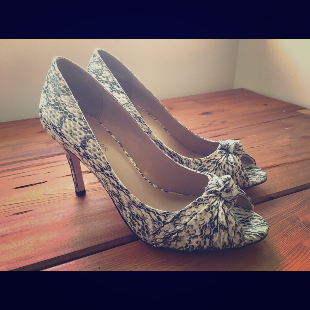 Ann Taylor Snakeskin Peeptoe Heels